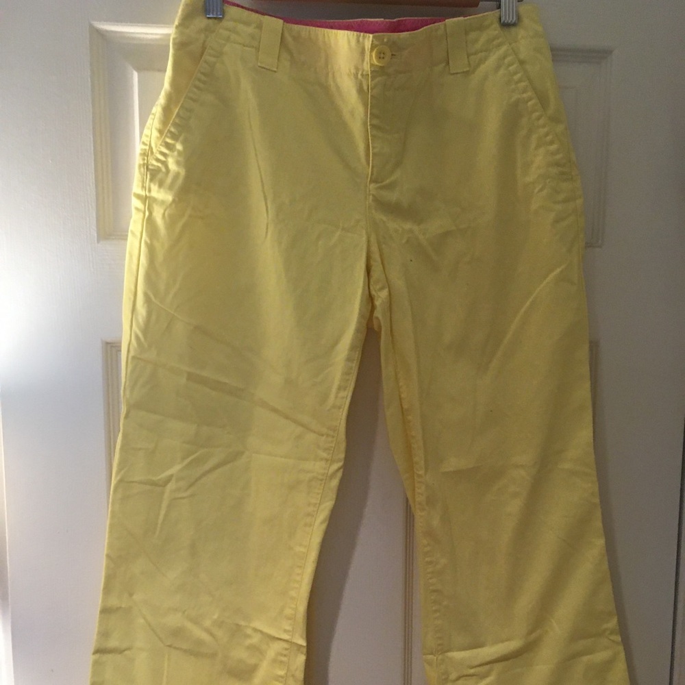Perfect yellow capris